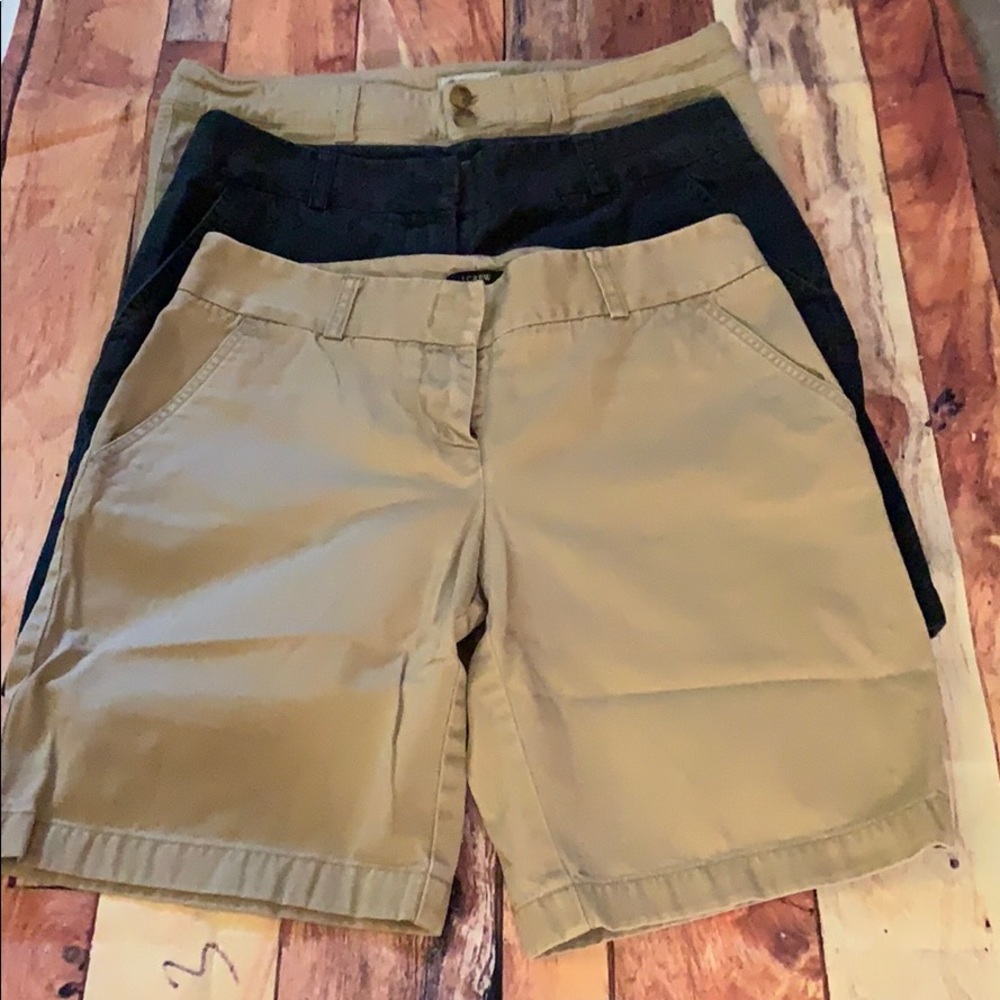 Bundle of 3 Bermuda shorts